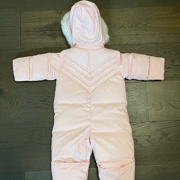 Baby gap warmest down filled snowsuit 3-6M Ret $138 NWT - Picture 5 of 6